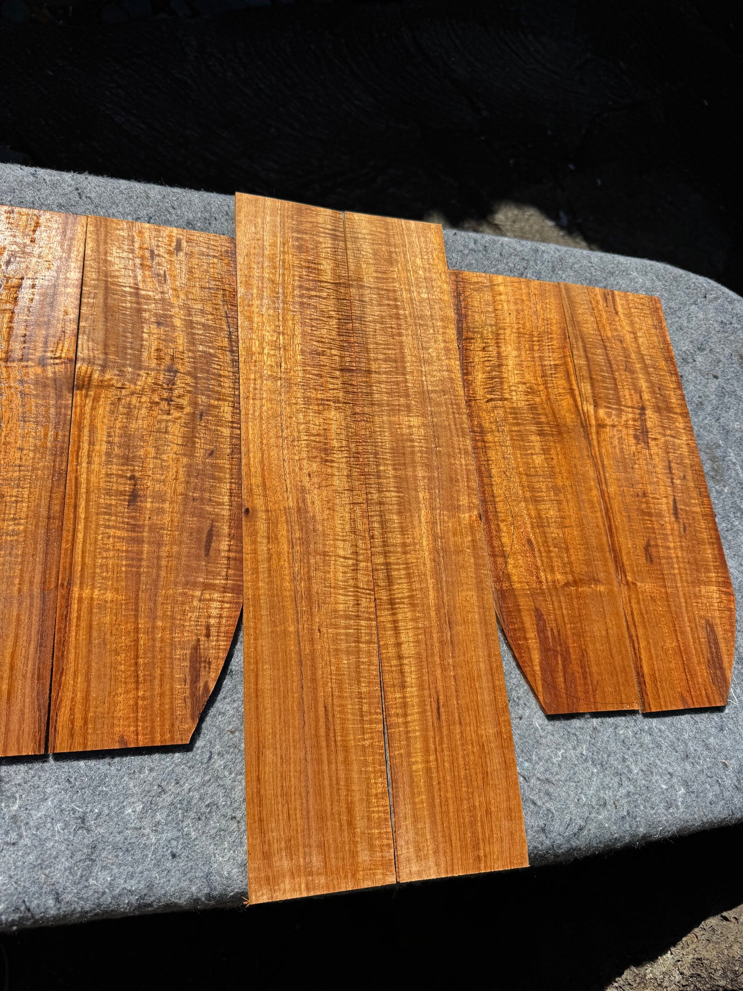 “The Etude” 6 piece 4A curly koa concert ukulele set