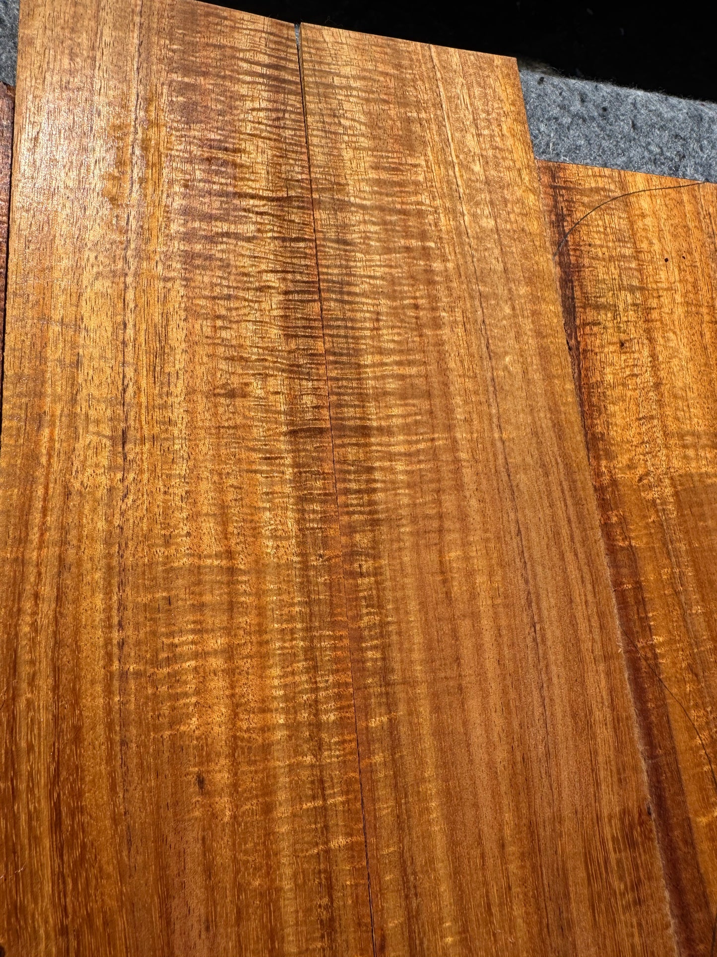 “The Etude” 6 piece 4A curly koa concert ukulele set