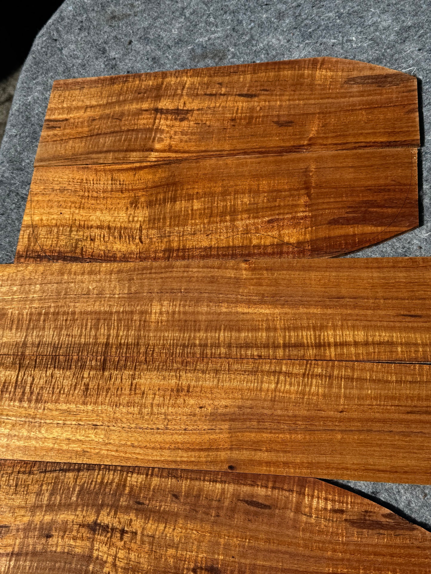 “The Etude” 6 piece 4A curly koa concert ukulele set