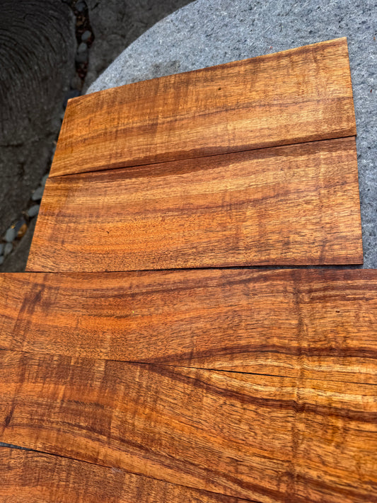 Figured Koa Baritone Ukulele 6pc set