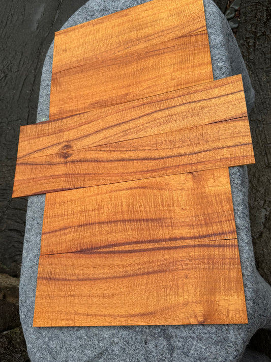 “The Crescendo” 4A Curly Koa Baritone Ukulele 6pc set