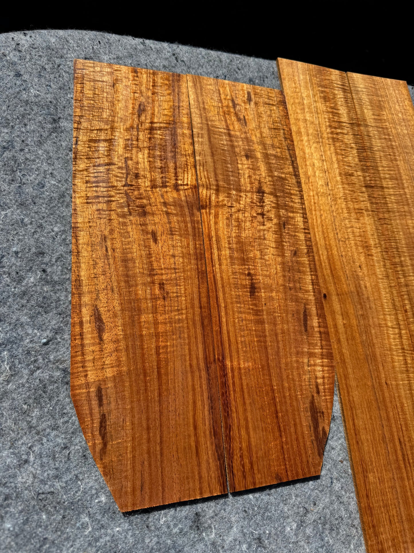 “The Etude” 6 piece 4A curly koa concert ukulele set