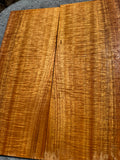 “The Osinato” Premium Curly 4A Curly Koa Tenor Ukulele 6pc set