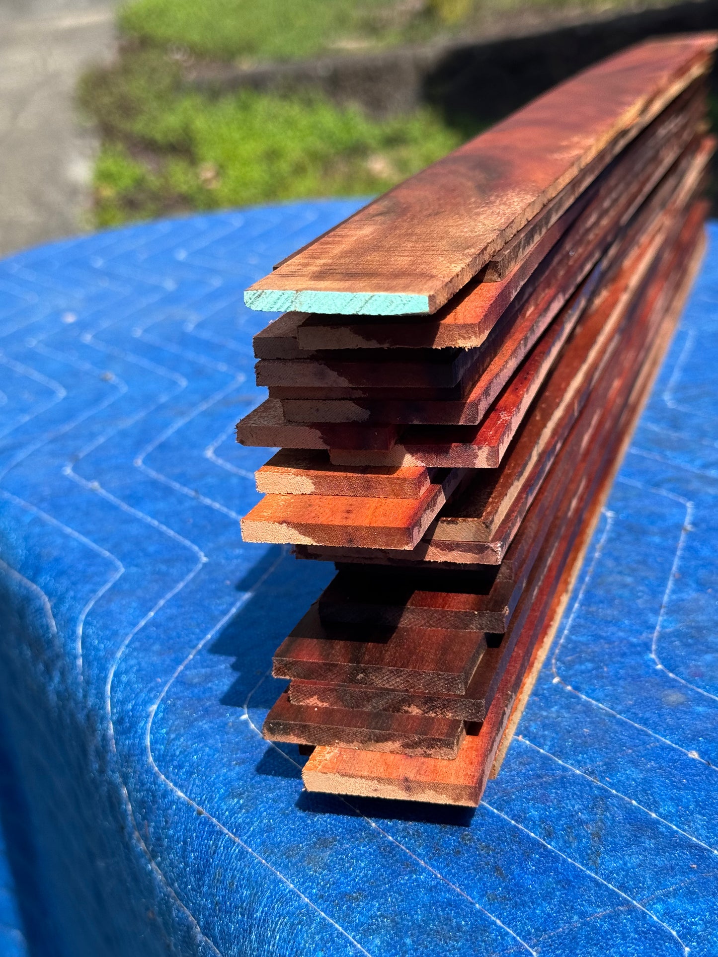 Reclaimed Milo 4mm thin wood 23 pieces 20-24”x1-2”