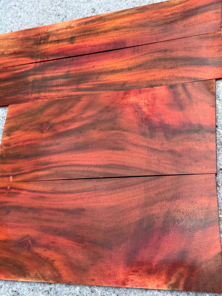 Milo Tenor Ukulele 4 piece set