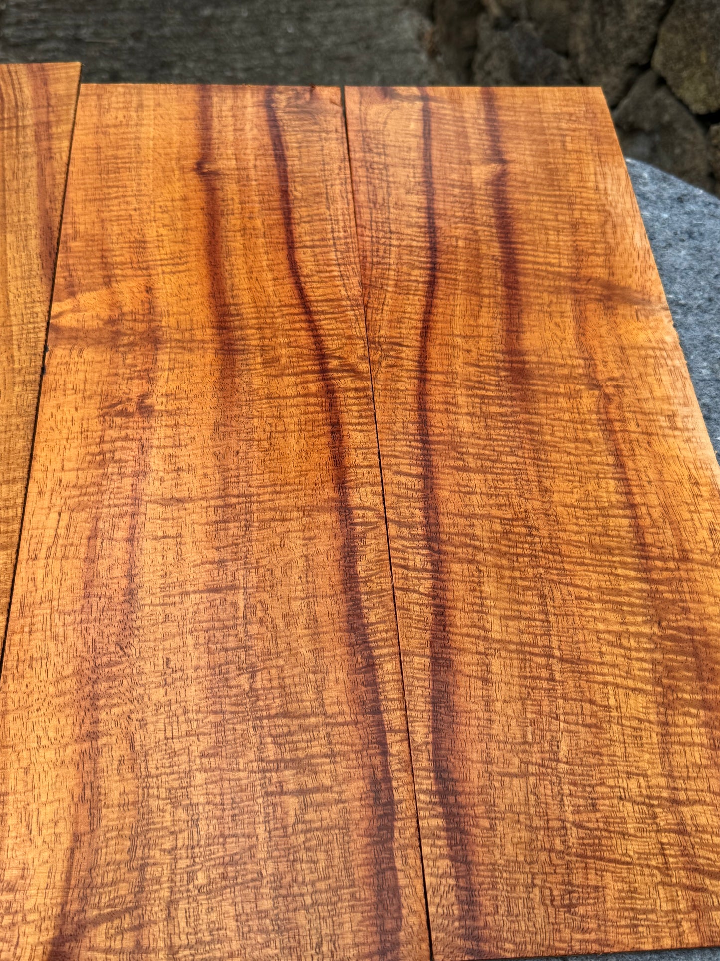 “The Meadow” Premium Curly Koa 6 piece Tenor Ukulele
