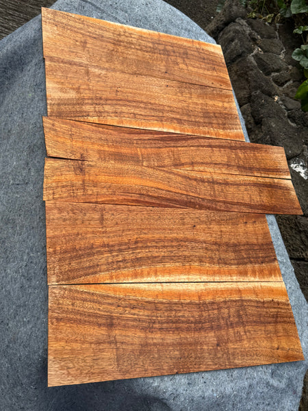 “The Puglia” Premium Curly Koa 6 piece Concert Ukulele