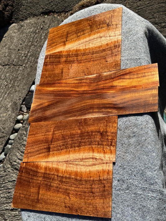 “The Charmaine” Premium Curly Koa 6 piece Concert Ukulele