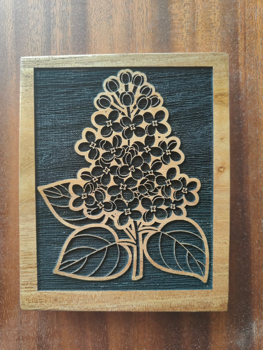 Lilac on teak
